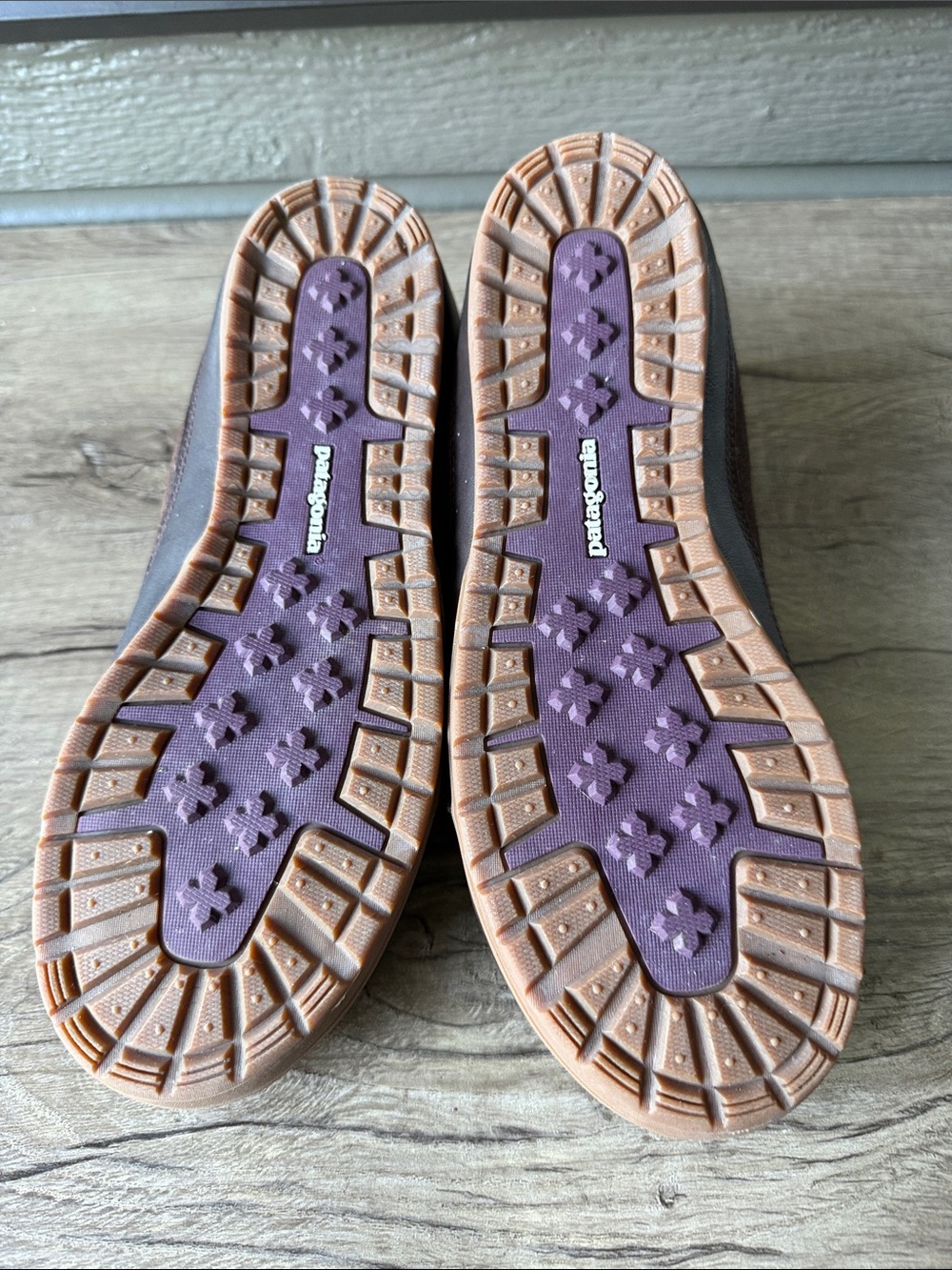 Patagonia Women’s Brown Suede Slip-On Shoes with Shearling Lining size 8.5 - Picture 8 of 9
